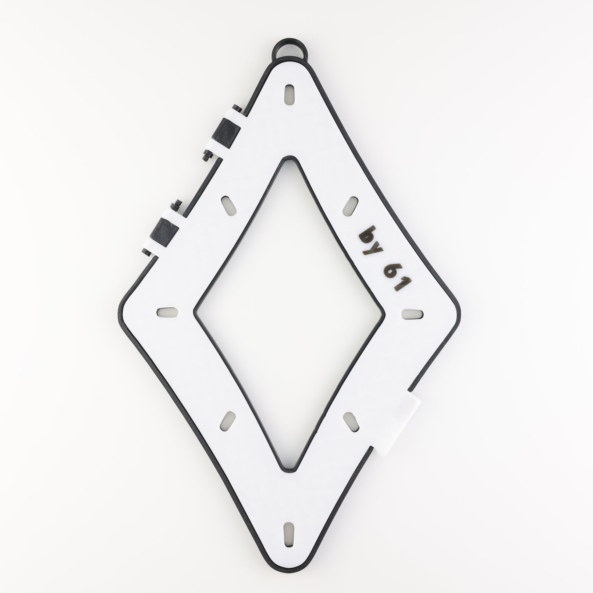 Magnetic Hinge Case (Accu Rack 9 Ball, White)